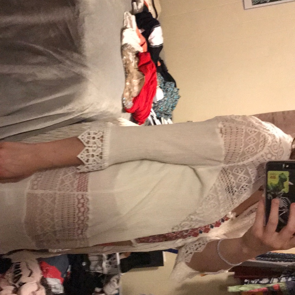 Cover up - Picture 2 of 2